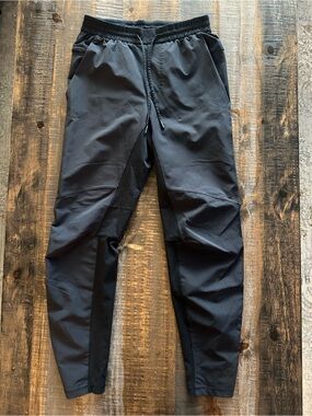 lululemon athletica Men's Black Performance Joggers